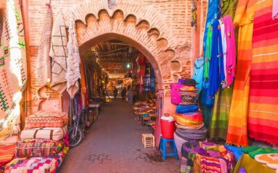 Can You Explore Marrakech Souks Without a Guide?